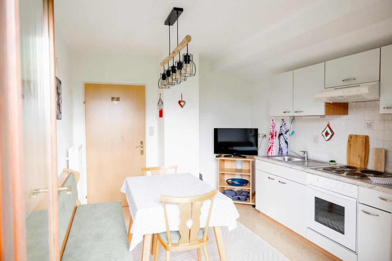 Haus Michaela Apartamento Schwand Exterior foto